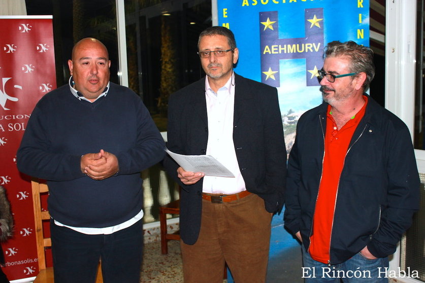 Oscar Salado, Ricardo Anaya y Juanma Carrascosa en la asamblea de AEHMURV