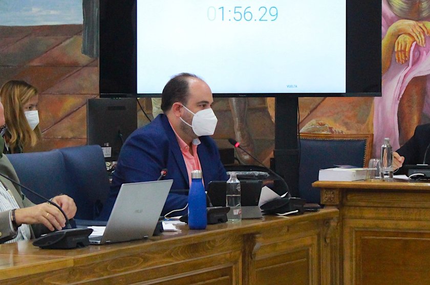 Borja Ortiz durante una sesión del Pleno