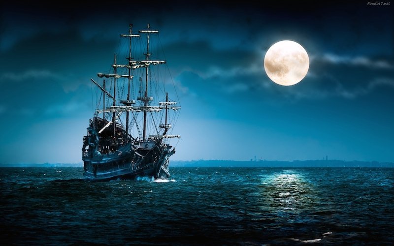 barco-pirata-y-luna-llena-bahia