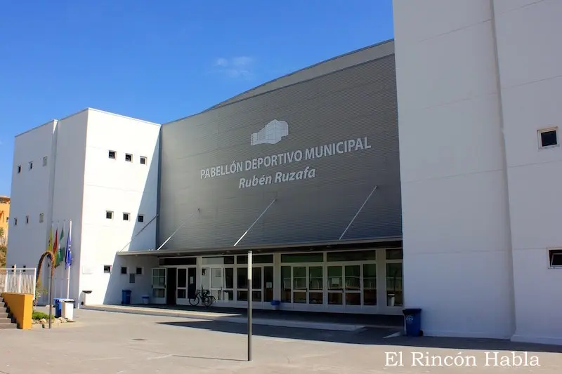 Polideportivo Rubén Ruzafa - Torre de Benagalbón