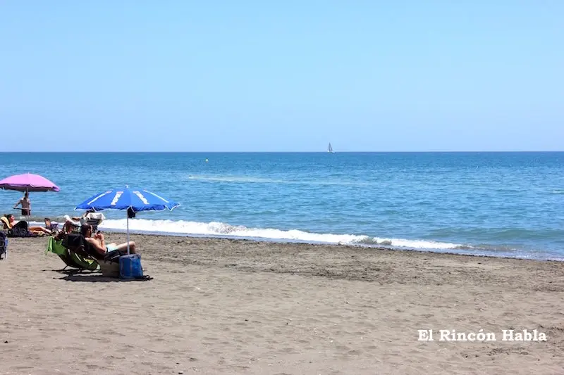 Playa de Rincón de la Victoria