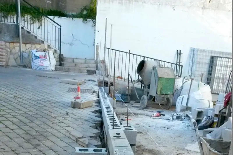 Construcción nuevo muro ceip la candelaria