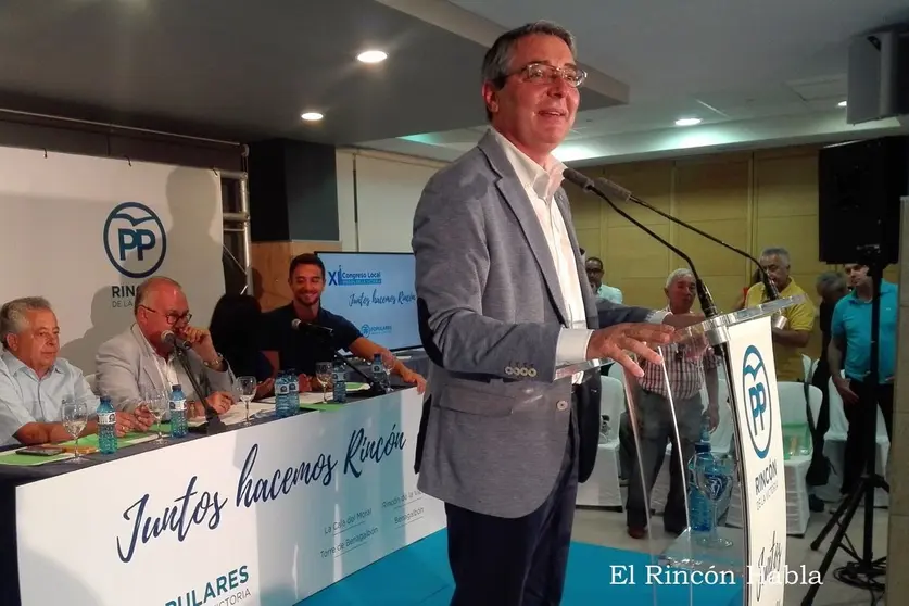 Francisco Salado presidente del PP de Rincon de la Victoria