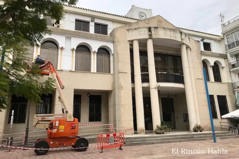 Trabajos en la fachada del Ayuntamiento_5739 copia