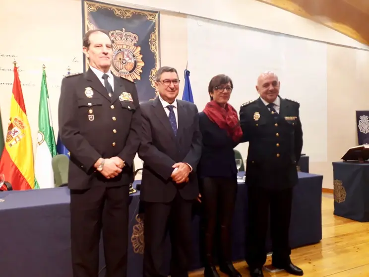 Presentacion del nuevo comisario jefe Policía Nacional