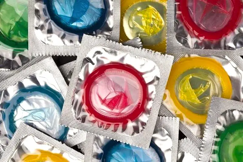 Condones