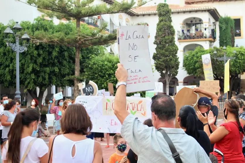 Manifestación de vecinos contra la tala