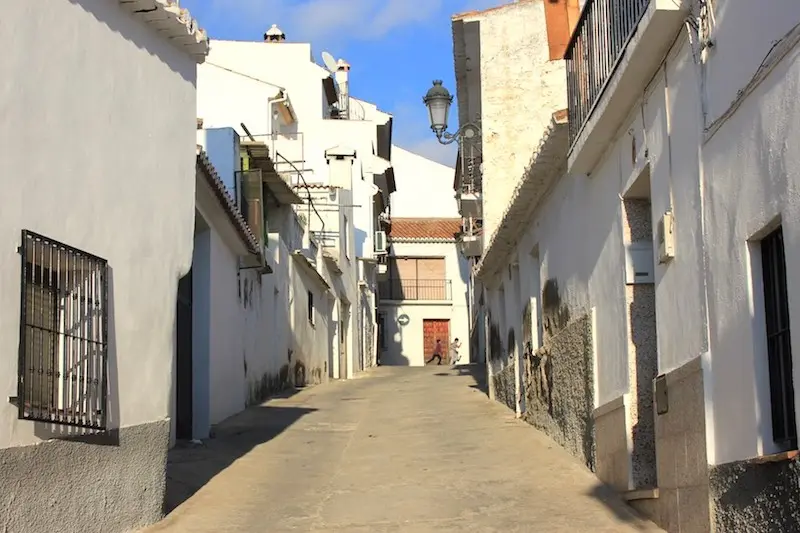 Una calle de Periana