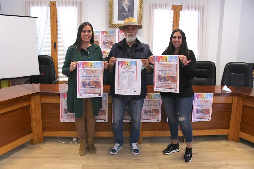 Presentación de 'Los Colores del Arte', de Benamocarra