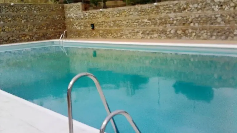 Piscina p&uacute;blica de Benagalb&oacute;n