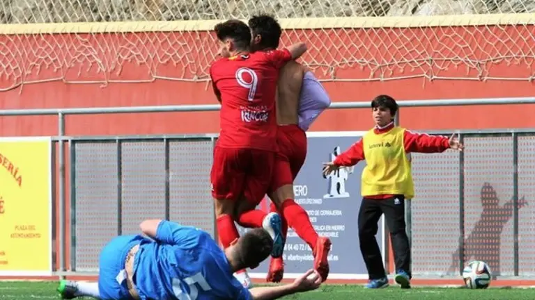 Celebraci&oacute;n Gol de CD Rinc&oacute;n