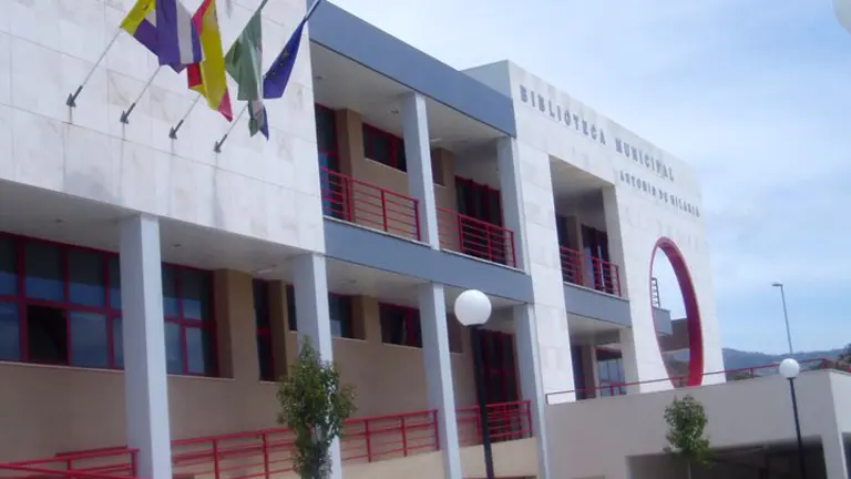 Biblioteca de Rincon de la Victoria