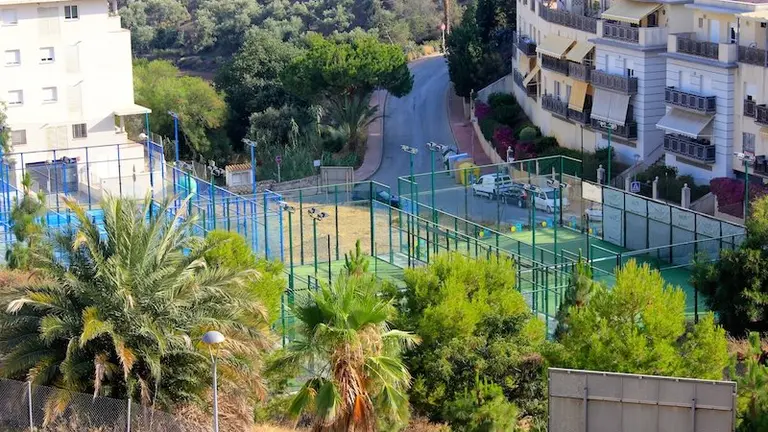 Pistas de P&aacute;del de Para&iacute;so del Sol