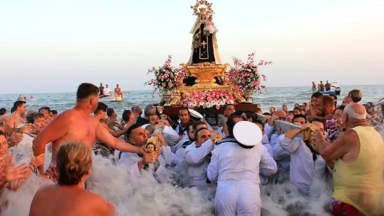NTRA SRA DEL CARMEN PROCESION 2016 RINCON DE LA VICTORIA_1106