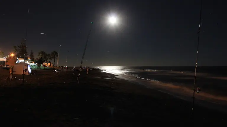 Surfcasting en Rinc&oacute;n de la Victoria