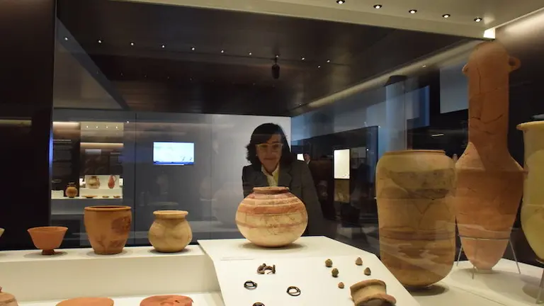 Rosa Aguilar visita el Museo de M&aacute;laga