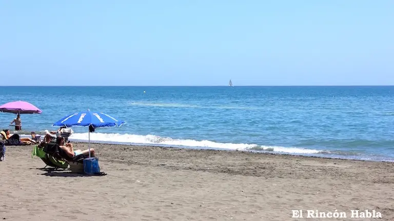 Playa de Rinc&oacute;n de la Victoria