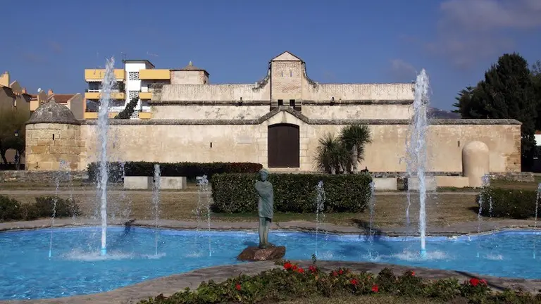 Casa Fuerte Bezmiliana
