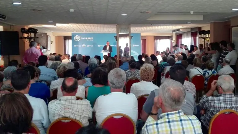 Acto del PP provincial en Rinc&oacute;n de la Victoria