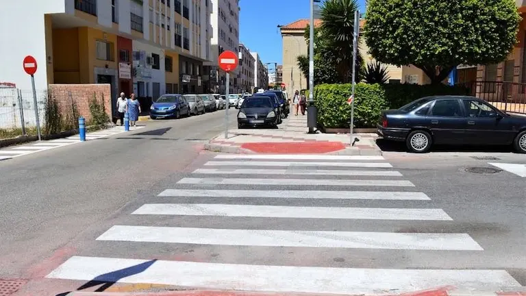 Calle Ronda con el paso rebajado