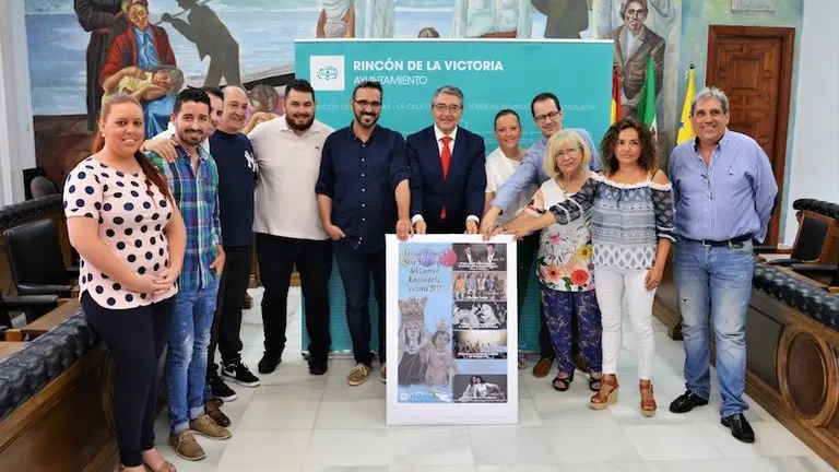Presentaci&oacute;n programa fiestas Rincon de la Victoria 2017