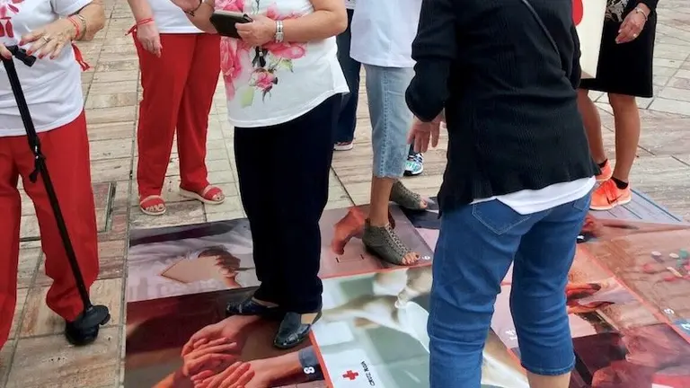 Evento de Cruz Roja en la Plaza Al-&Aacute;ndalus