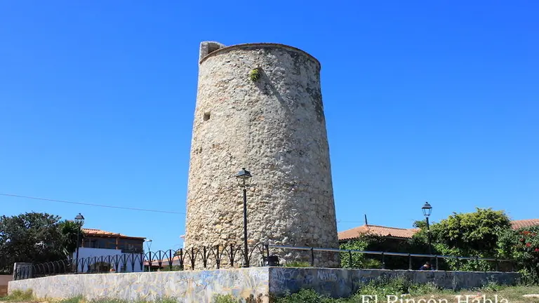 Torre vig&iacute;a de El Cantal