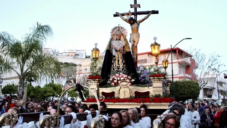 Procesi&oacute;n de Semana Santa en Rinc&oacute;n de la Victoria