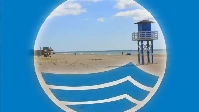 Playa Torre Benagalb&oacute;n Bandera Azul