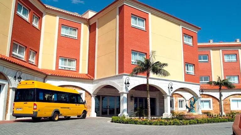 vista-exterior-residencia Orpea Rincon de la Victoria copia