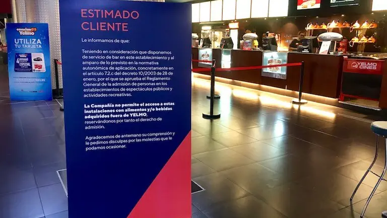 Careleria Cines Yelmo Rincon de la Victoria_1957 800