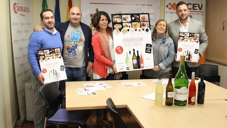 Presentaci&oacute;n VIII edici&oacute;n de la Ruta de la Tapa en la sede de la ACEV_4629 800