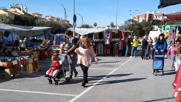 Mercadillo de Rinc&oacute;n de la Victoria.