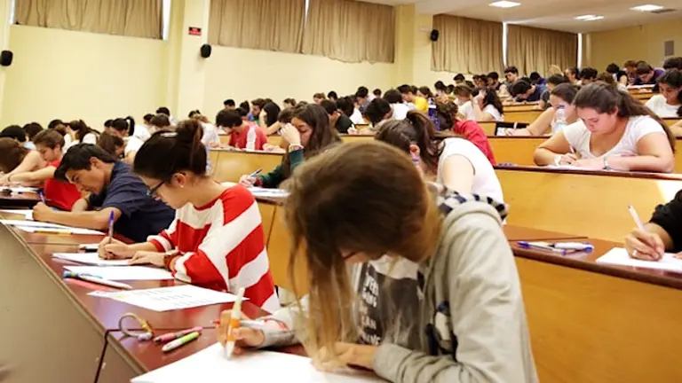 Estudiantes