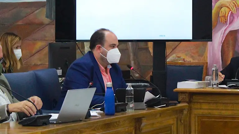Borja Ortiz durante una sesi&oacute;n del Pleno