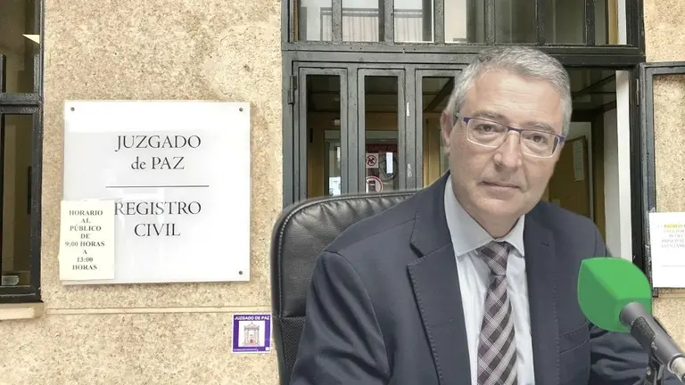 Salado arremete contra una funcionaria del Juzgado de Paz