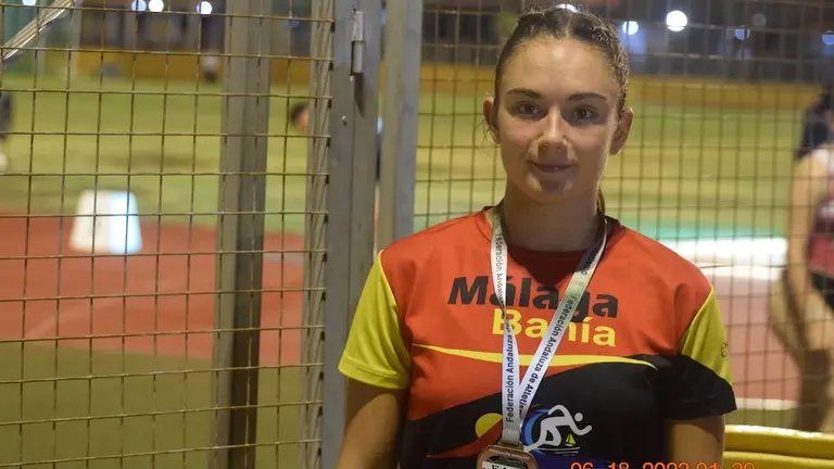 Paula Le&oacute;n (M&aacute;laga Bah&iacute;a)