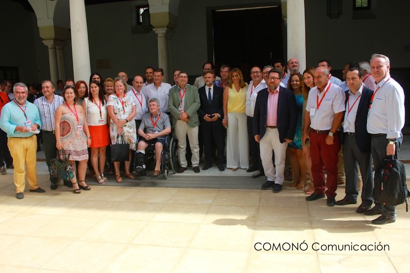 Asociaciones de Afectados con parlamentarios andaluces y presidenta Junta de Andalucía y Consejero de Medio Ambiente