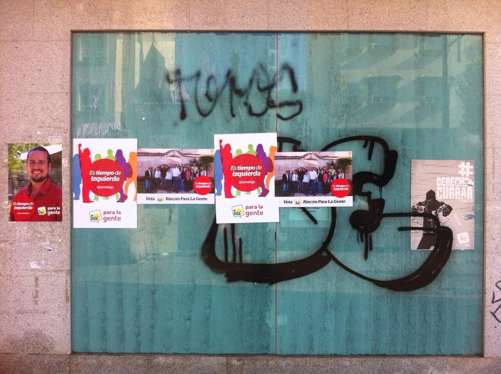 carteles pared III
