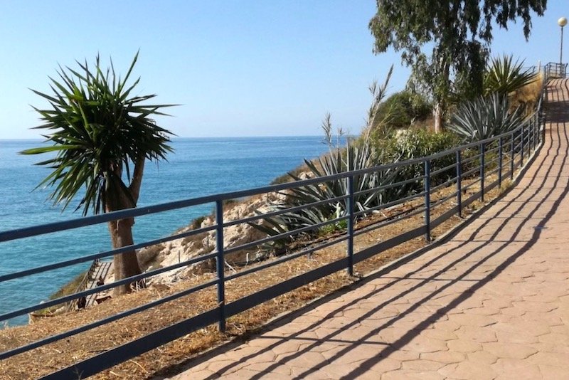 Paseo acantilados