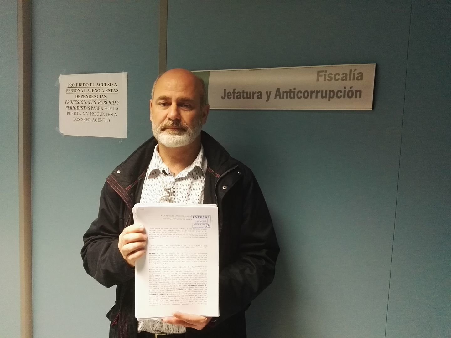 Antonio Moreno presenta escrito ante Fiscalia