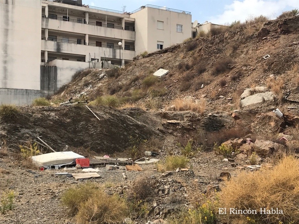 Añoreta - Descampado abandonado