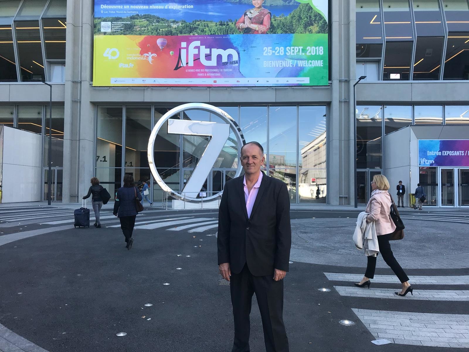 Juan Peñas en Feria Turismo Francia