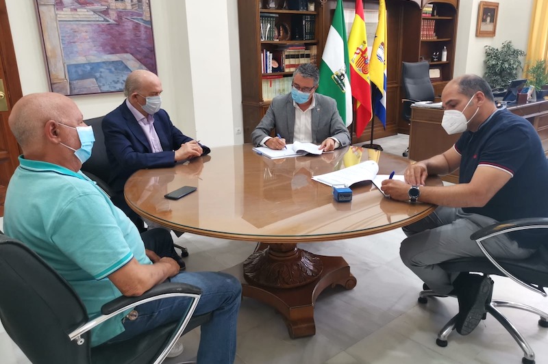 Firma contrato con Ludomáquina 800